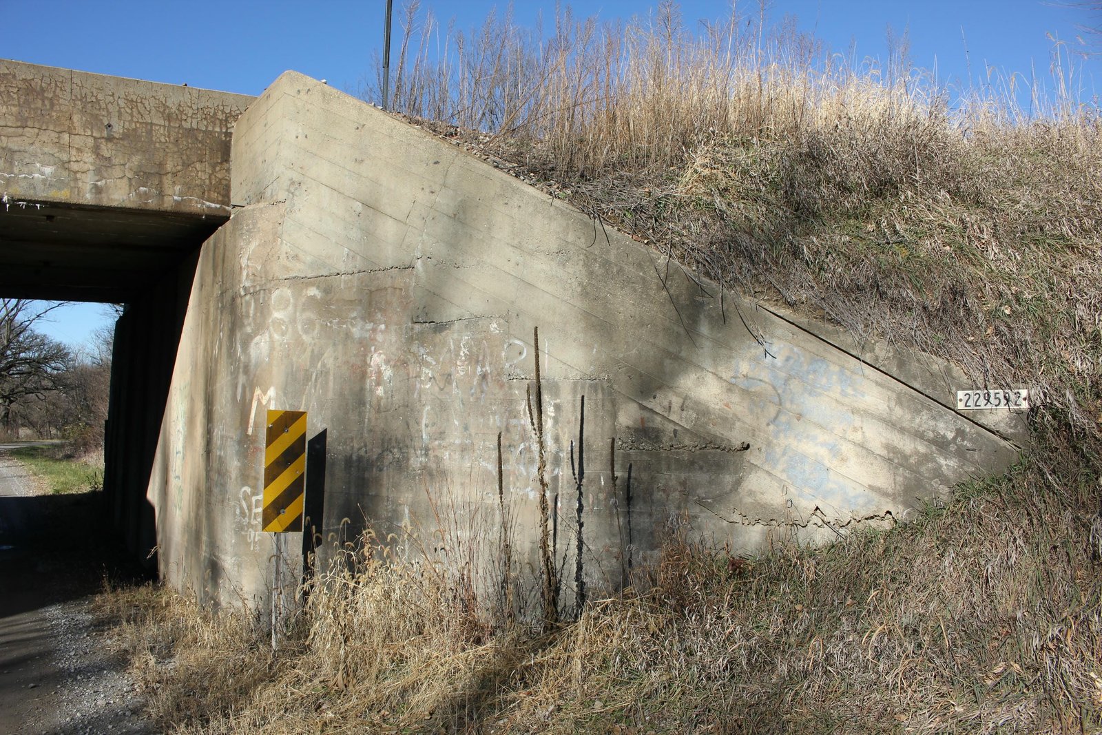 Southeast wing wall